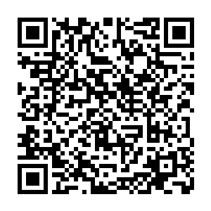 中介公司的业务员赶忙通过电脑将他们公司里掌握的所有房源进行了一番筛选二维码生成