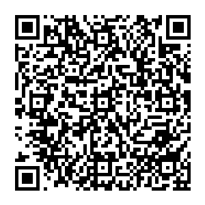 他一声狞笑　大手隔空一抓　原本在地上颤抖的风清扬顿时飞起　在他的控制之下　瞬间临近大巫神庙二维码生成