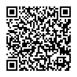 他们时不时的会偷偷的拿塑料袋灌上一点烧菜的料酒带回到号子里二维码生成