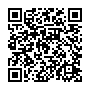 他没有想到秦云河会在这个时候将东西交给自己二维码生成