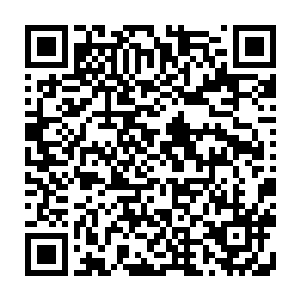 实际上则自己从黑铁之堡里面拿出了一张金鹏银行的面值各1000金币的金票二维码生成