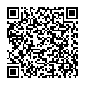 所以修士们多时到达金丹期后才会进行在器胚上连续携刻三个阵法的尝试二维码生成