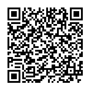 洛悠悠有些肉痛的从怀里拿出一张一千两银子的银票塞到刘公公的手里二维码生成