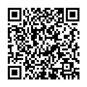 秦方也留意到别墅外面的那些剩下的青帮守卫已经循声而来了二维码生成