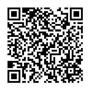 这黑雾中不时散发出来的血光足以说明眼前这黑雾绝对不可以掉以轻心二维码生成