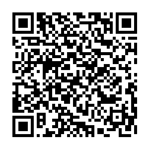 那赤身巨人手中的黄金三叉戟便跟斗战胜佛手中的金箍棒狠狠撞击在了一起二维码生成