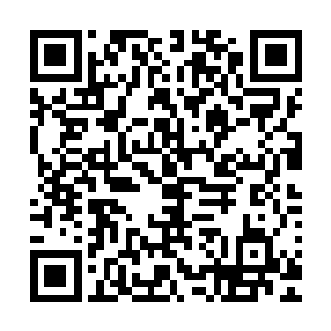 阿瑞斯那已经被上帝完全控制的左手也忽然松开了朗基努斯枪二维码生成