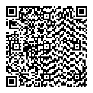 ~~~~~~~~~~~~~~~~~~~~~~~~~~~~~~~~~~~~~~~~~~~~~~在另外一侧二维码生成